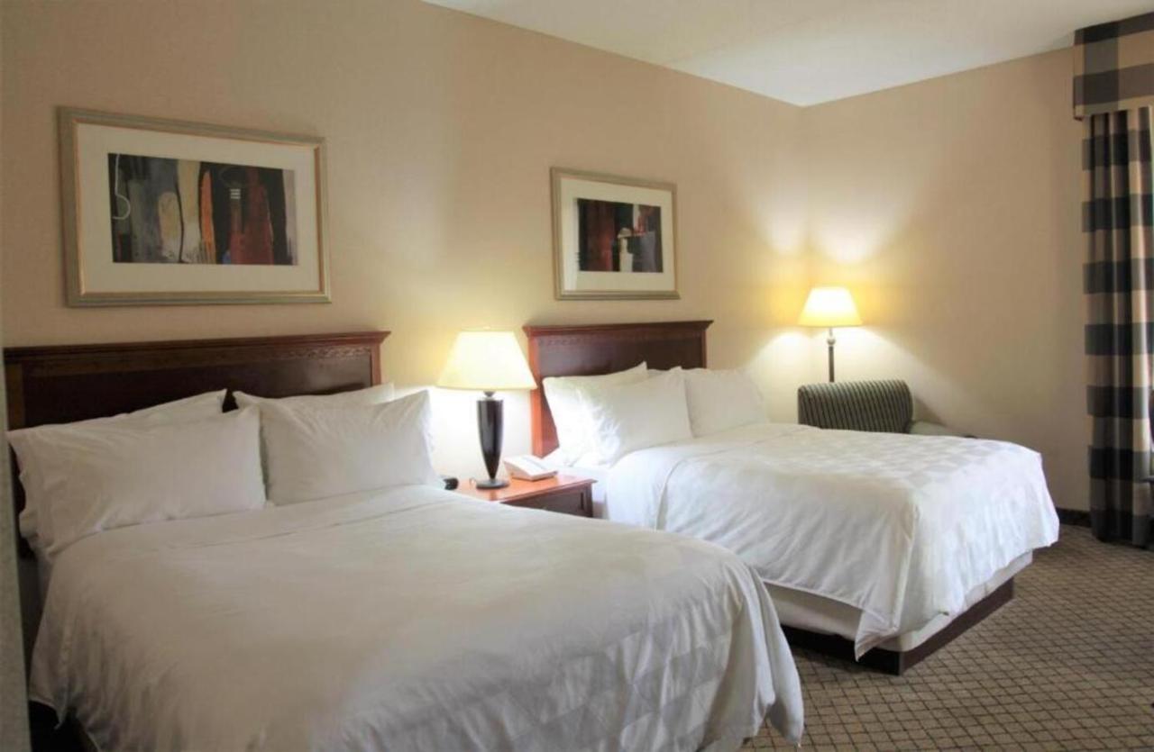 Holiday Inn Dayton/Fairborn I-675 By Ihg Exteriör bild