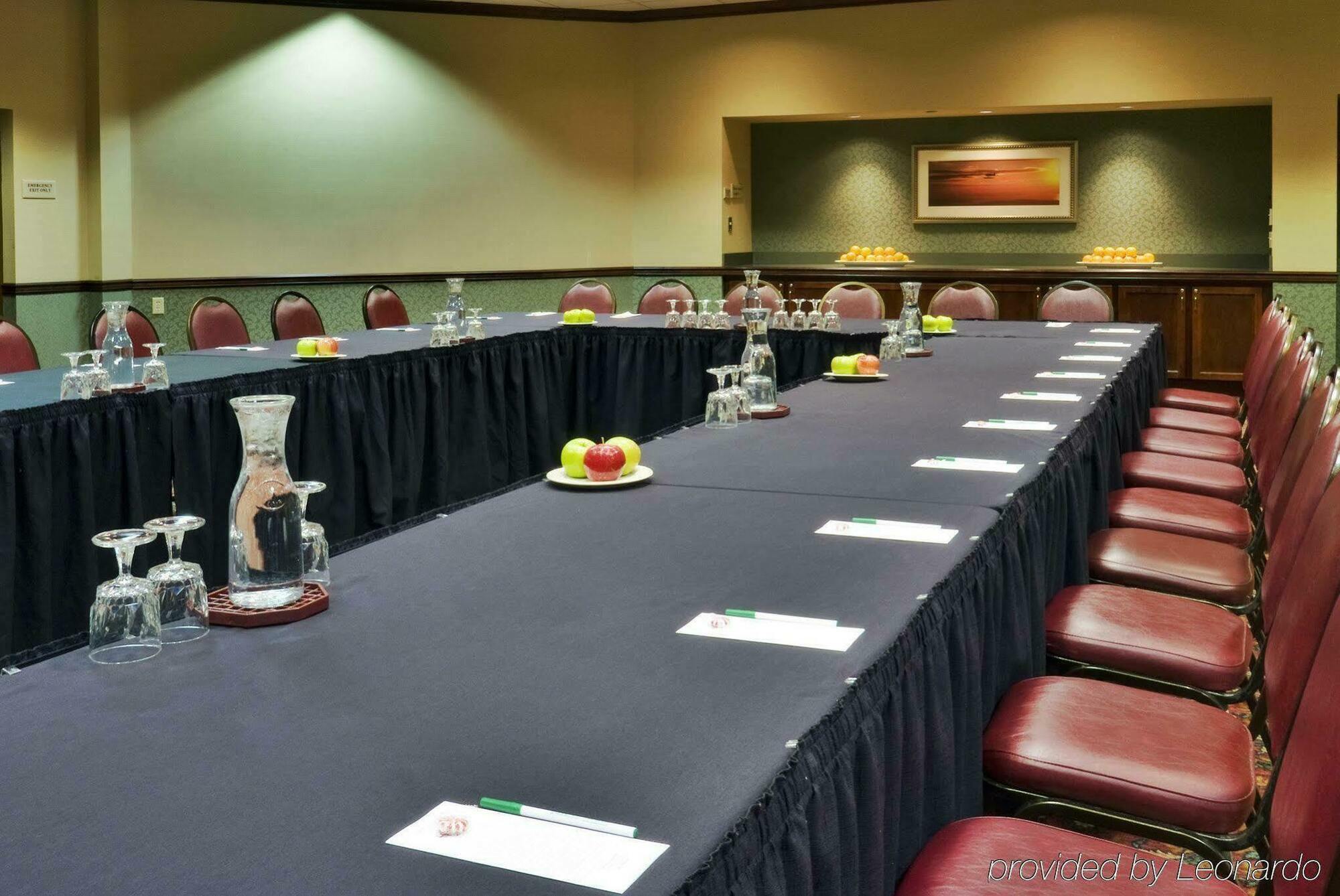 Holiday Inn Dayton/Fairborn I-675 By Ihg Exteriör bild