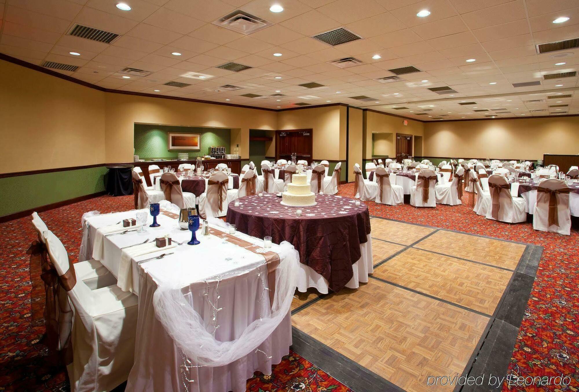 Holiday Inn Dayton/Fairborn I-675 By Ihg Exteriör bild